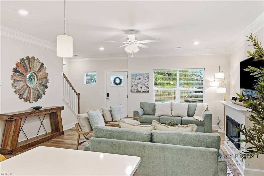 9264 Rippard Avenue, Norfolk, VA 23503 9264 Rippard Avenue, Norfolk, VA 23503