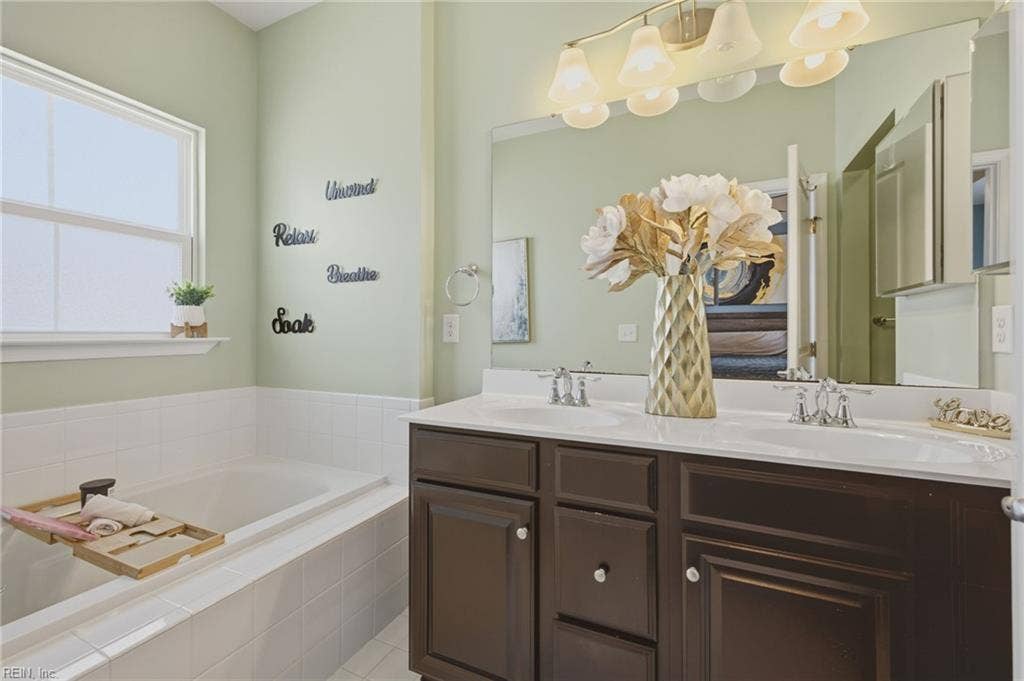 404 Spring Hill Place, Benns Grant, Smithfield, VA 23430