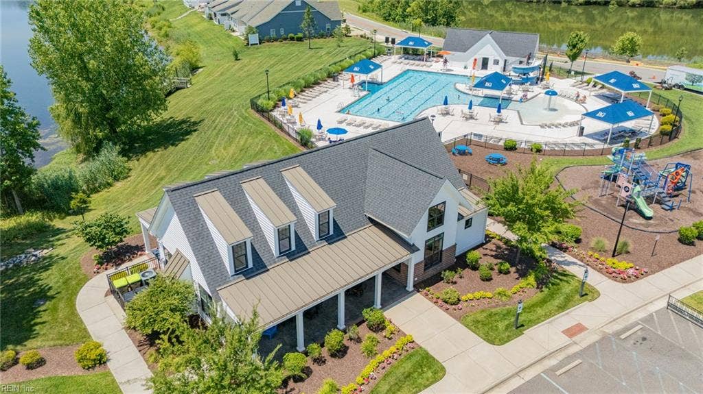404 Spring Hill Place, Benns Grant, Smithfield, VA 23430