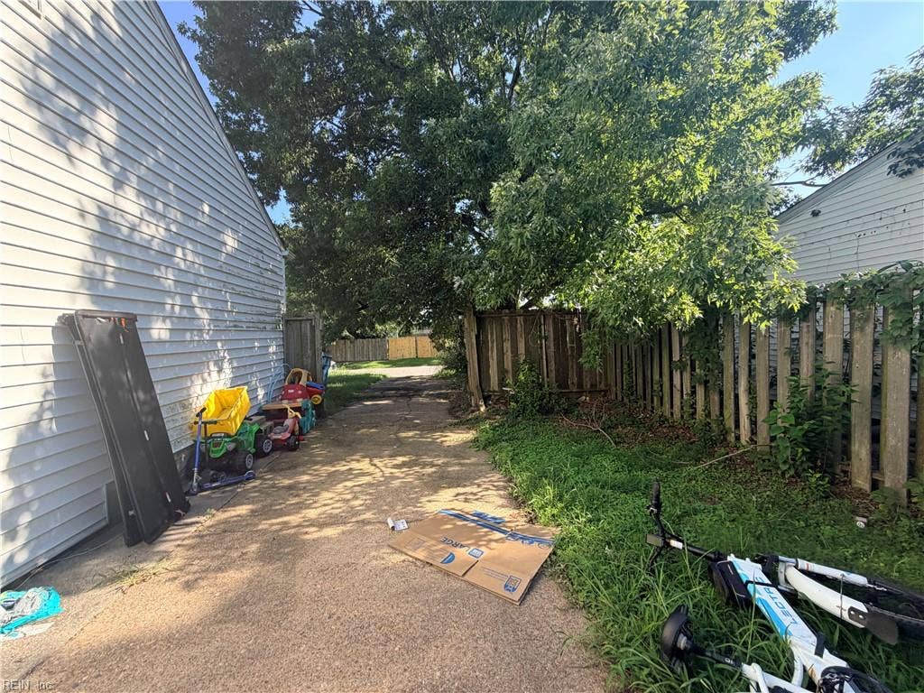 732 Jericho Dr Road, Virginia Beach, VA 23455 732 Jericho Dr Road, Virginia Beach, VA 23455