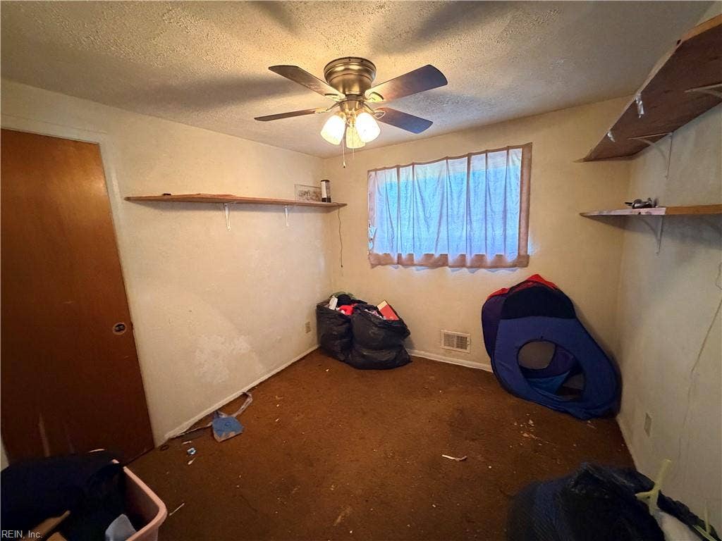 732 Jericho Dr Road, Virginia Beach, VA 23455 732 Jericho Dr Road, Virginia Beach, VA 23455