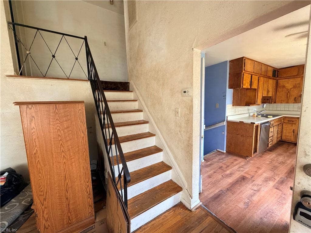 732 Jericho Dr Road, Virginia Beach, VA 23455 732 Jericho Dr Road, Virginia Beach, VA 23455