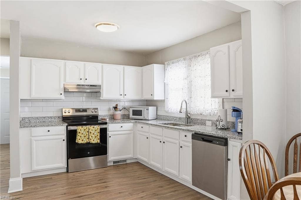 1237 Portsmouth Boulevard, Portsmouth, VA 23704 1237 Portsmouth Boulevard, Portsmouth, VA 23704