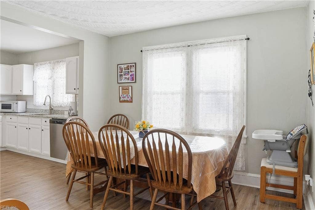 1237 Portsmouth Boulevard, Portsmouth, VA 23704 1237 Portsmouth Boulevard, Portsmouth, VA 23704