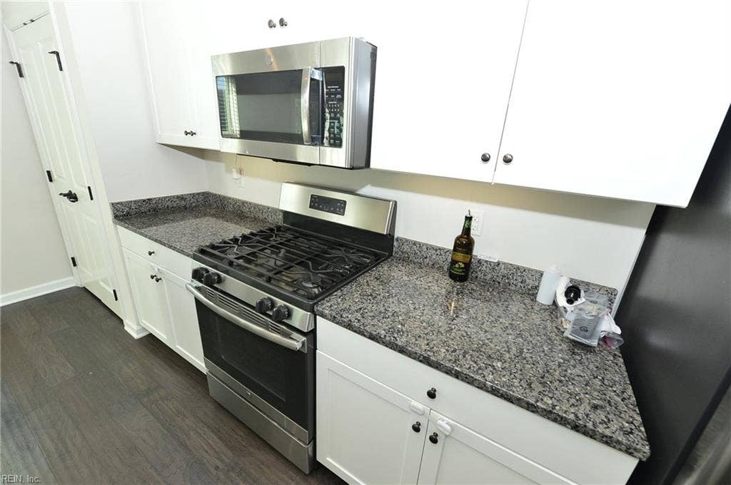 1093 Fleming Drive, Birdneck Crossing, Virginia Beach, VA 23451 1093 Fleming Drive, Birdneck Crossing, Virginia Beach, VA 23451