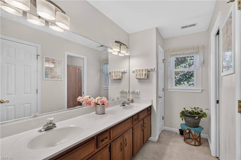 113 Holden Lane, Brandywine, Yorktown, VA 23692