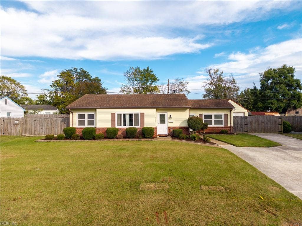 912 Carriage Hill Road, Virginia Beach, VA 23452 912 Carriage Hill Road, Virginia Beach, VA 23452