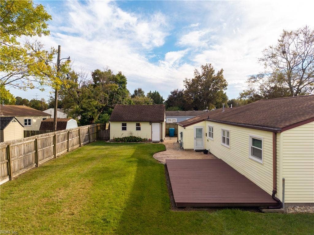 912 Carriage Hill Road, Virginia Beach, VA 23452 912 Carriage Hill Road, Virginia Beach, VA 23452