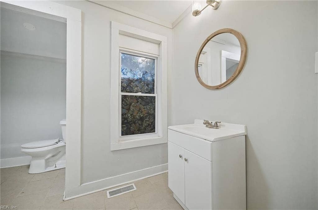 738 Douglas Avenue, Portsmouth, VA 23707