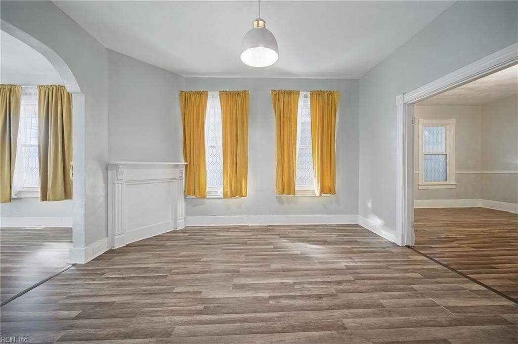 738 Douglas Avenue, Portsmouth, VA 23707