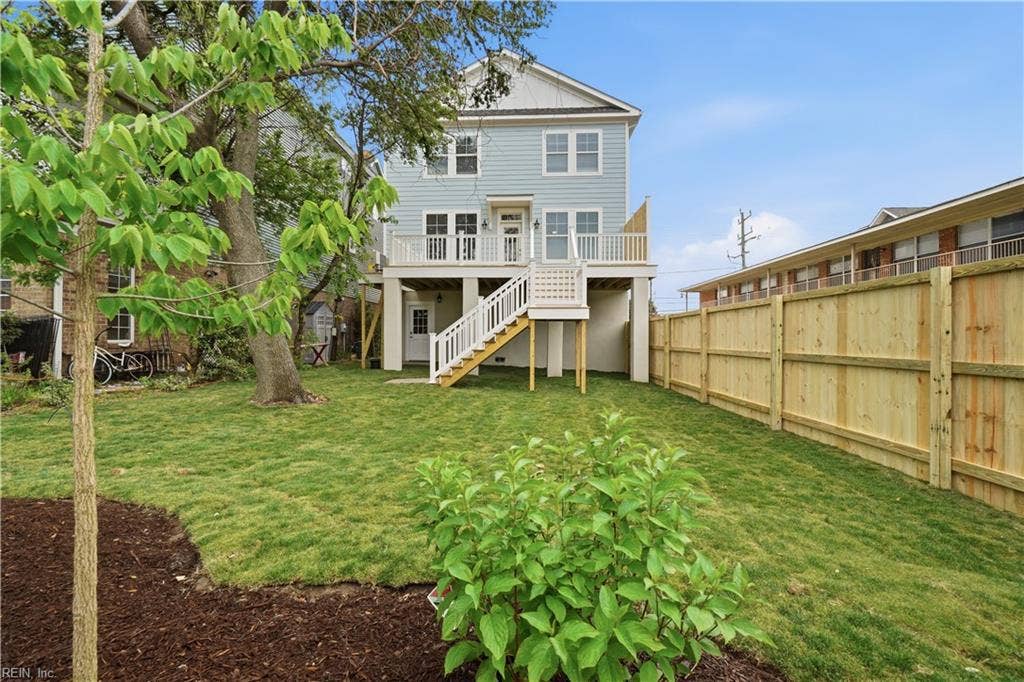 966 W Ocean View Avenue, Norfolk, VA 23503 966 W Ocean View Avenue, Norfolk, VA 23503