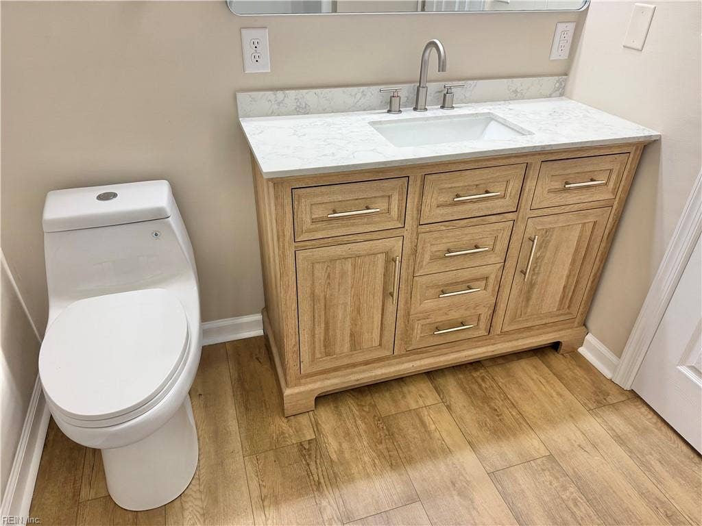 720 Baywood Trail, Chesapeake, VA 23323