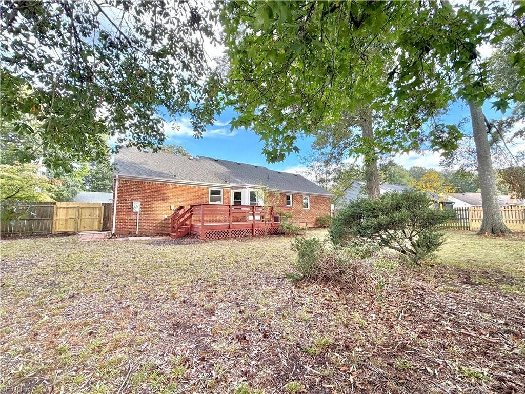 720 Baywood Trail, Chesapeake, VA 23323