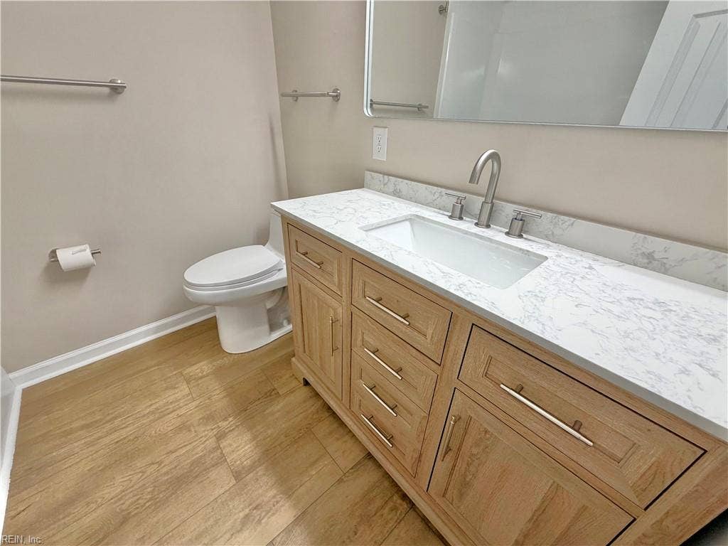 720 Baywood Trail, Chesapeake, VA 23323