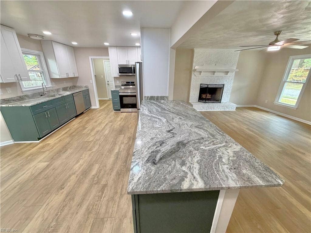 720 Baywood Trail, Chesapeake, VA 23323