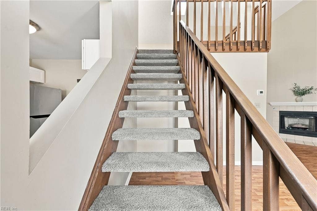4221 Laurel Green Circle, Virginia Beach, VA 23456