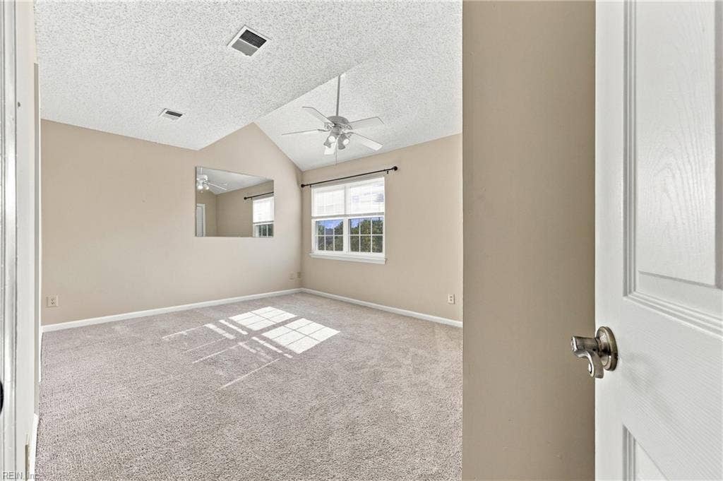 4221 Laurel Green Circle, Virginia Beach, VA 23456