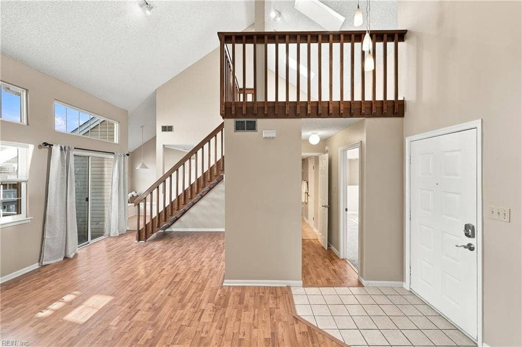 4221 Laurel Green Circle, Virginia Beach, VA 23456