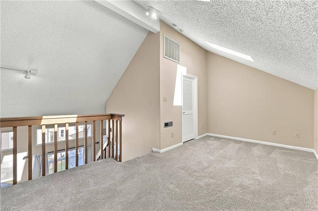 4221 Laurel Green Circle, Virginia Beach, VA 23456