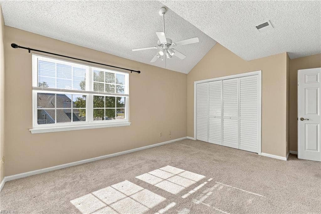 4221 Laurel Green Circle, Virginia Beach, VA 23456