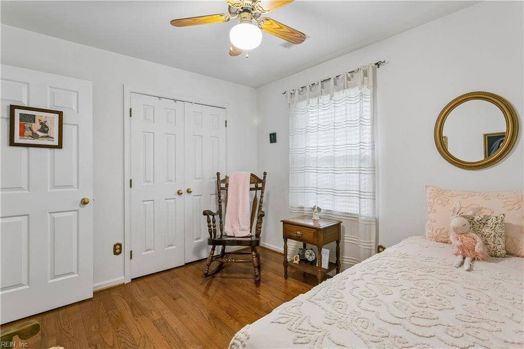 32 Padgett Court, Newport News, VA 23606 32 Padgett Court, Newport News, VA 23606