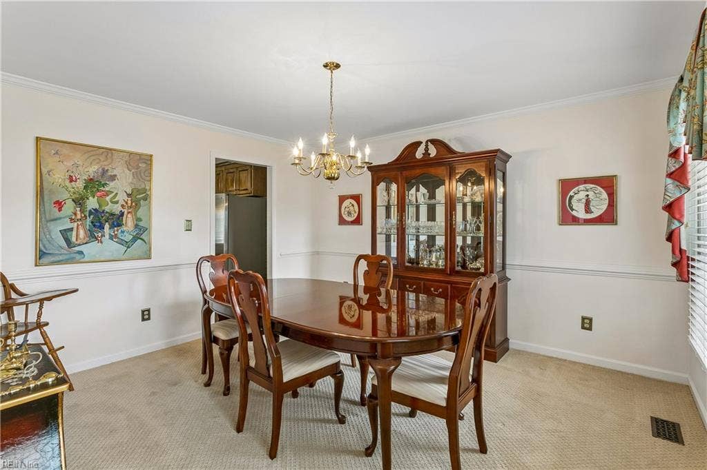 32 Padgett Court, Newport News, VA 23606 32 Padgett Court, Newport News, VA 23606