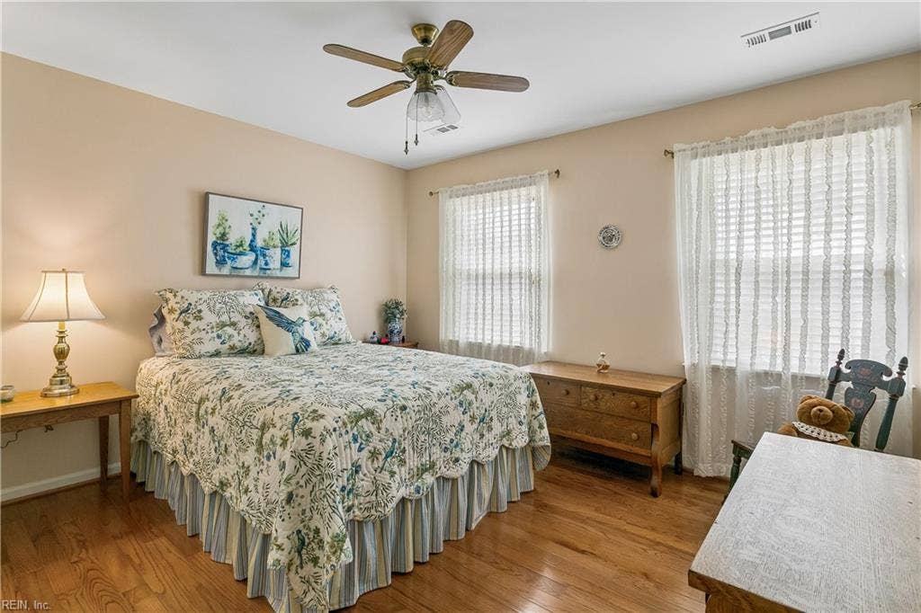 32 Padgett Court, Newport News, VA 23606 32 Padgett Court, Newport News, VA 23606