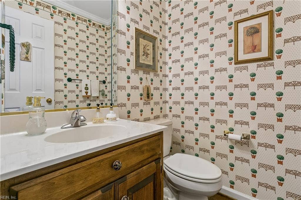 32 Padgett Court, Newport News, VA 23606 32 Padgett Court, Newport News, VA 23606
