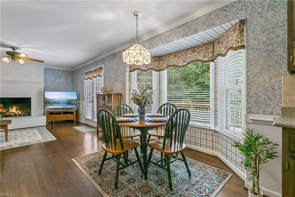 32 Padgett Court, Newport News, VA 23606 32 Padgett Court, Newport News, VA 23606