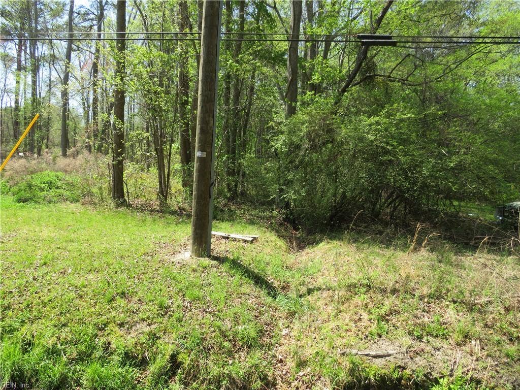 2716 Seven Eleven Road, Chesapeake, VA 23322