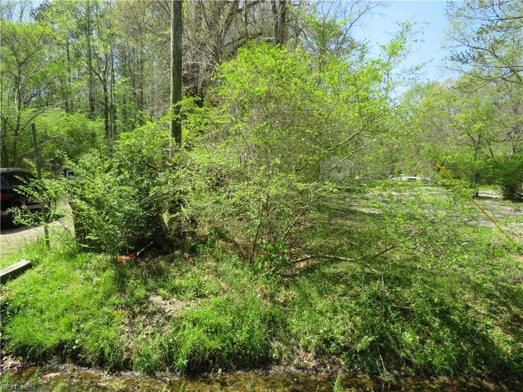 2716 Seven Eleven Road, Chesapeake, VA 23322