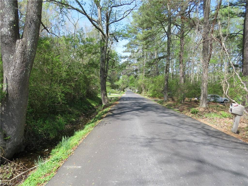 2716 Seven Eleven Road, Chesapeake, VA 23322