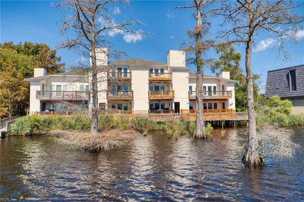 7 Gardner Point Drive, Gardner Point, Elizabeth City, NC 27909 7 Gardner Point Drive, Gardner Point, Elizabeth City, NC 27909