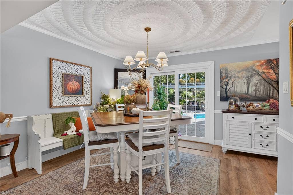 Dining Area - Open to Living Room and Kitchen
