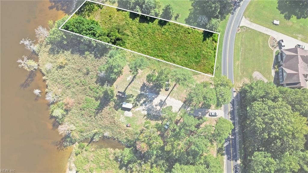 222 Small Drive, Elizabeth City, NC 27909 222 Small Drive, Elizabeth City, NC 27909