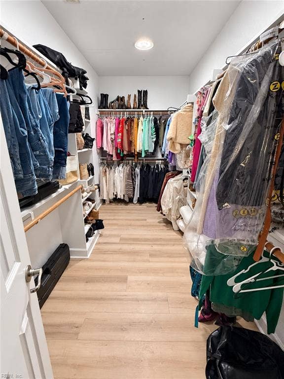 2232 W Berrie Circle, Virginia Beach, VA 23455 Primary Closet