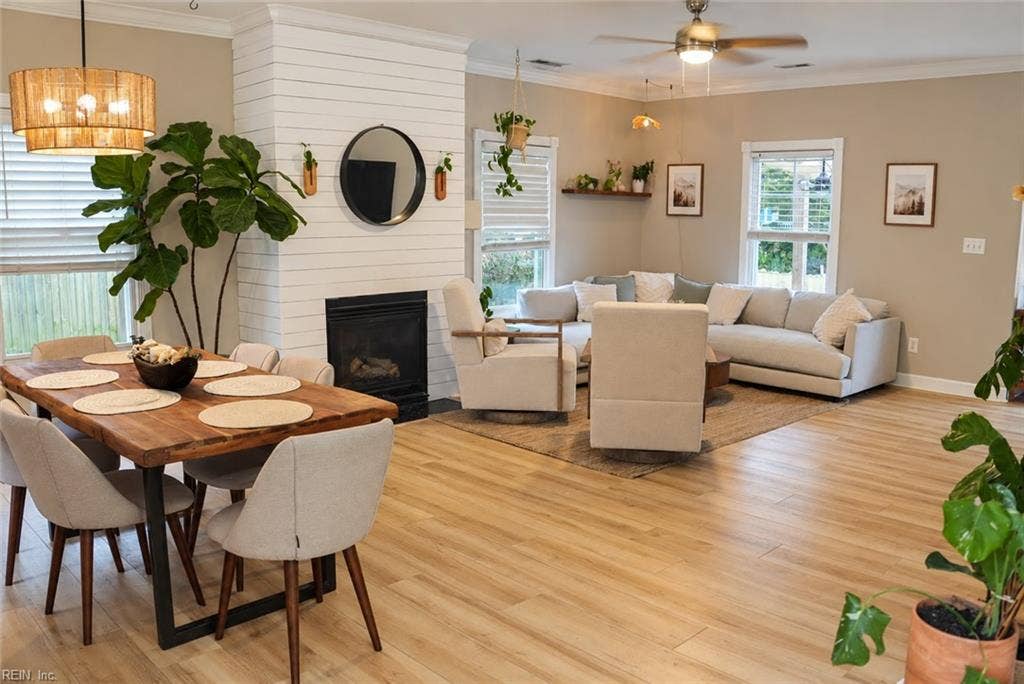 2232 W Berrie Circle, Virginia Beach, VA 23455 Living and Dining Room View from Kitchen