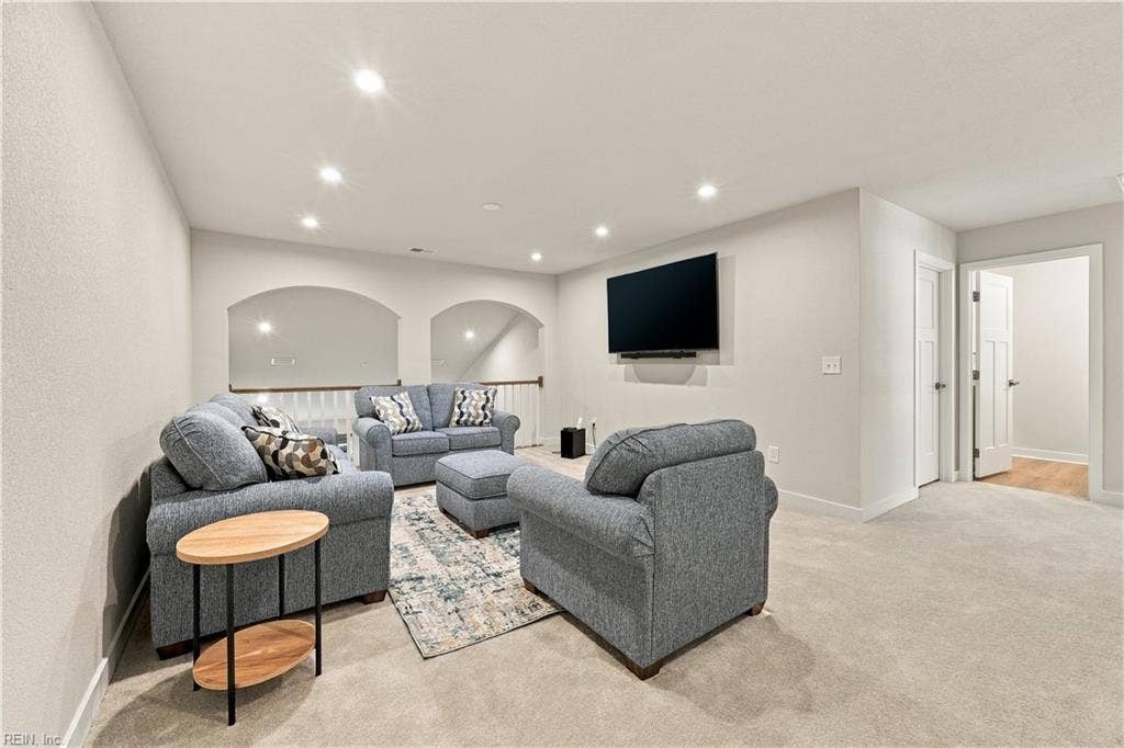 511 Eldridge Lane, Cardinal Meadows, Chesapeake, VA 23323 511 Eldridge Lane, Cardinal Meadows, Chesapeake, VA 23323