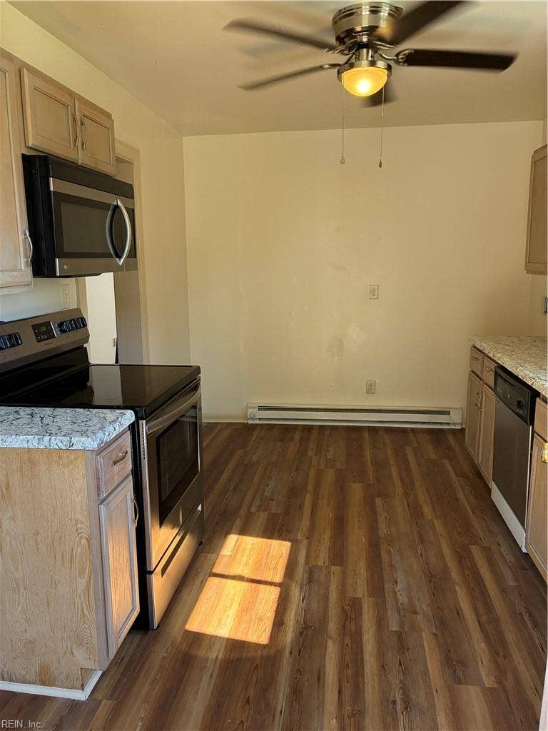 4131 Everett Street, #A, Chesapeake, VA 23320
