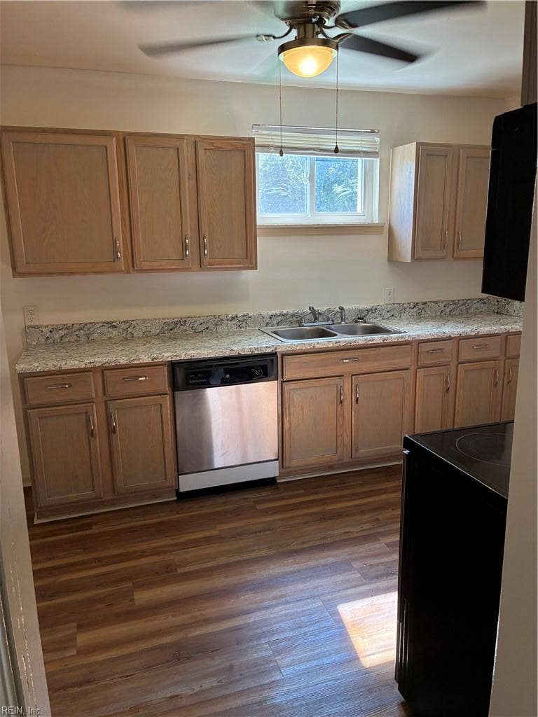 4131 Everett Street, #A, Chesapeake, VA 23320