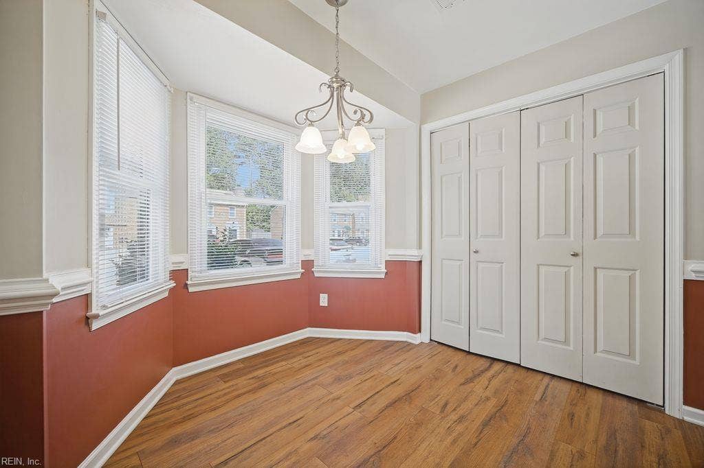 819 Mill Landing Road, Chesapeake, VA 23322 819 Mill Landing Road, Chesapeake, VA 23322