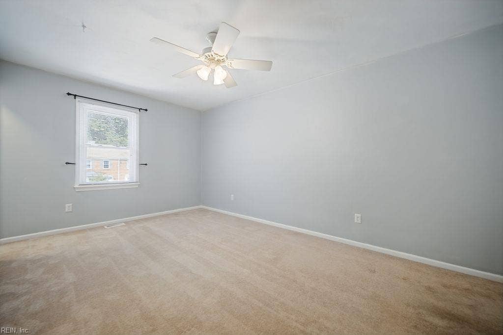 819 Mill Landing Road, Chesapeake, VA 23322 819 Mill Landing Road, Chesapeake, VA 23322