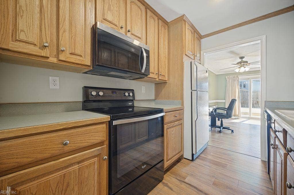 819 Mill Landing Road, Chesapeake, VA 23322 819 Mill Landing Road, Chesapeake, VA 23322
