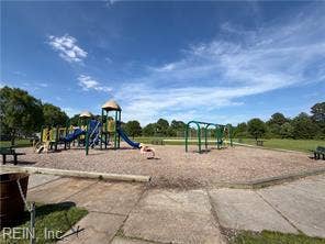 653 Governors Way Way, Windsor Oaks West, Virginia Beach, VA 23452