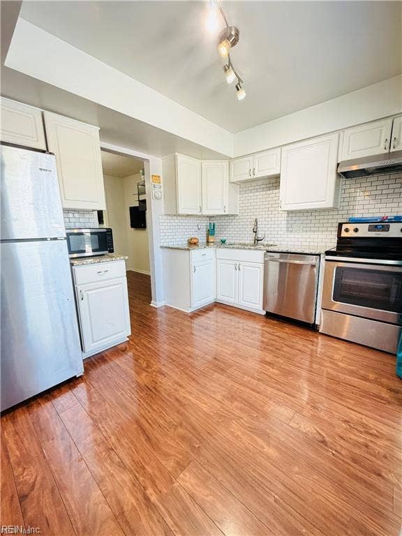 653 Governors Way Way, Windsor Oaks West, Virginia Beach, VA 23452