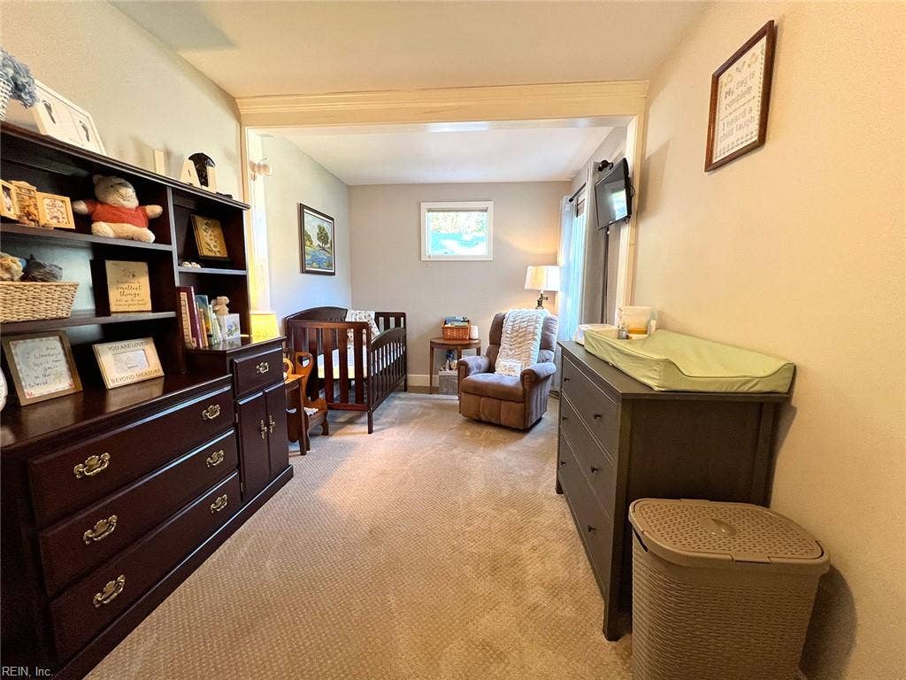 11 Dwight Road, Newport News, VA 23601