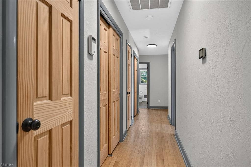 1637 Wakefield Drive, Virginia Beach, VA 23455