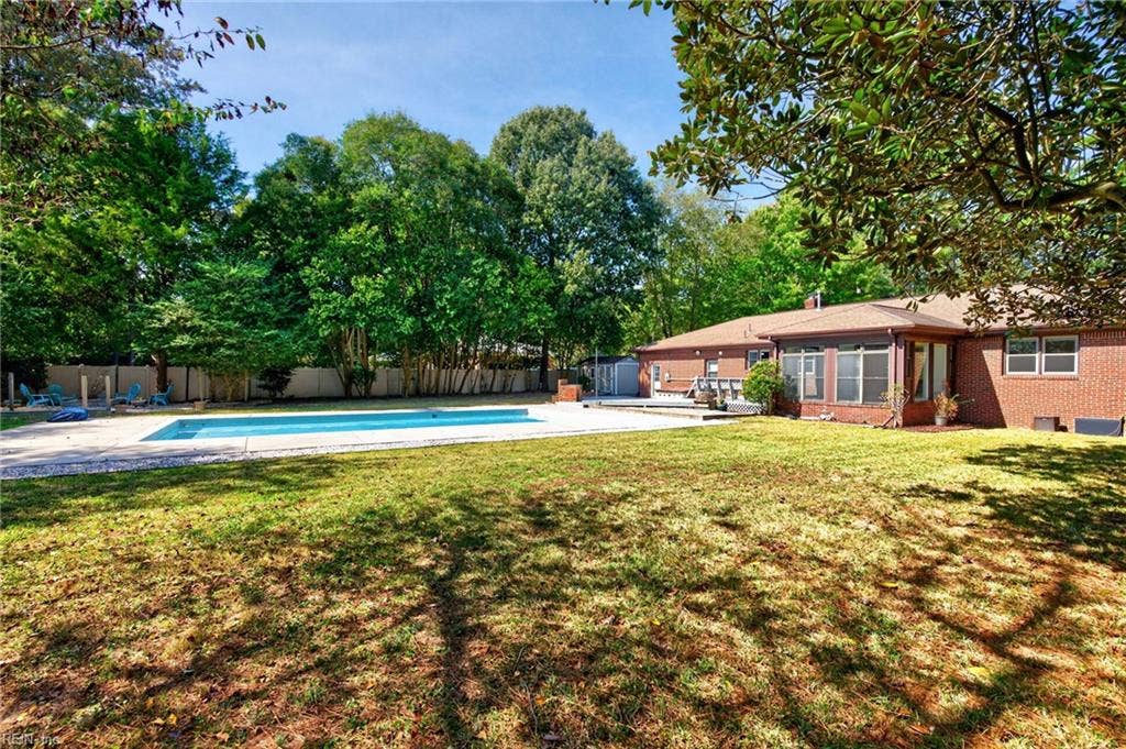 1637 Wakefield Drive, Virginia Beach, VA 23455