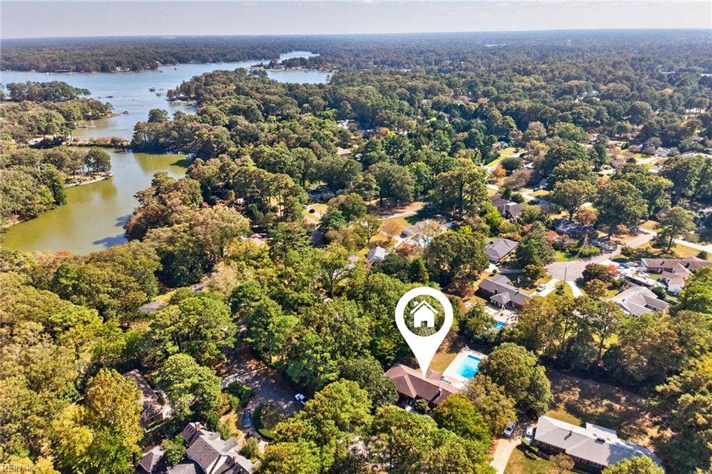 1637 Wakefield Drive, Virginia Beach, VA 23455