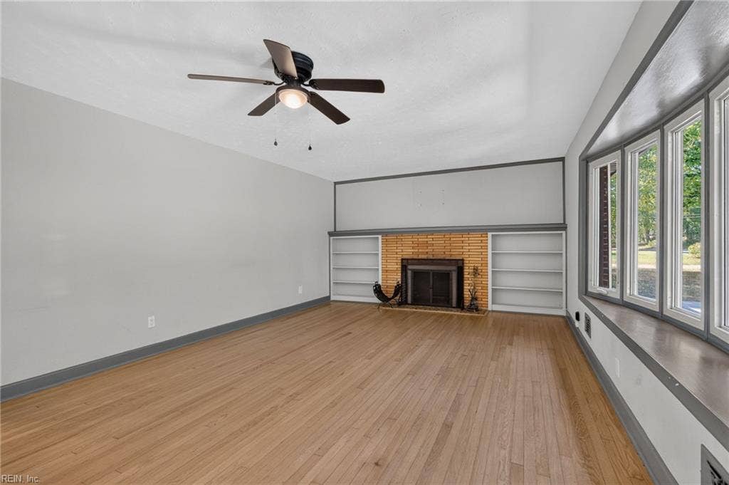 1637 Wakefield Drive, Virginia Beach, VA 23455